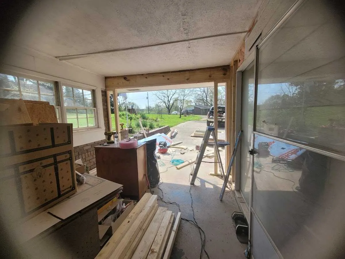 Air movers and dehumidifier for Drying & Dehumidification in Upper Pottsgrove